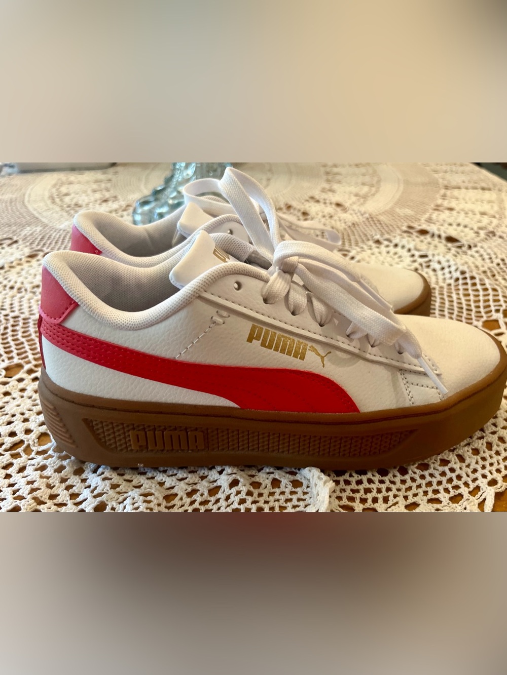 Puma White and Red Women's Sneakers with Gum Sole - Picture 6 of 9